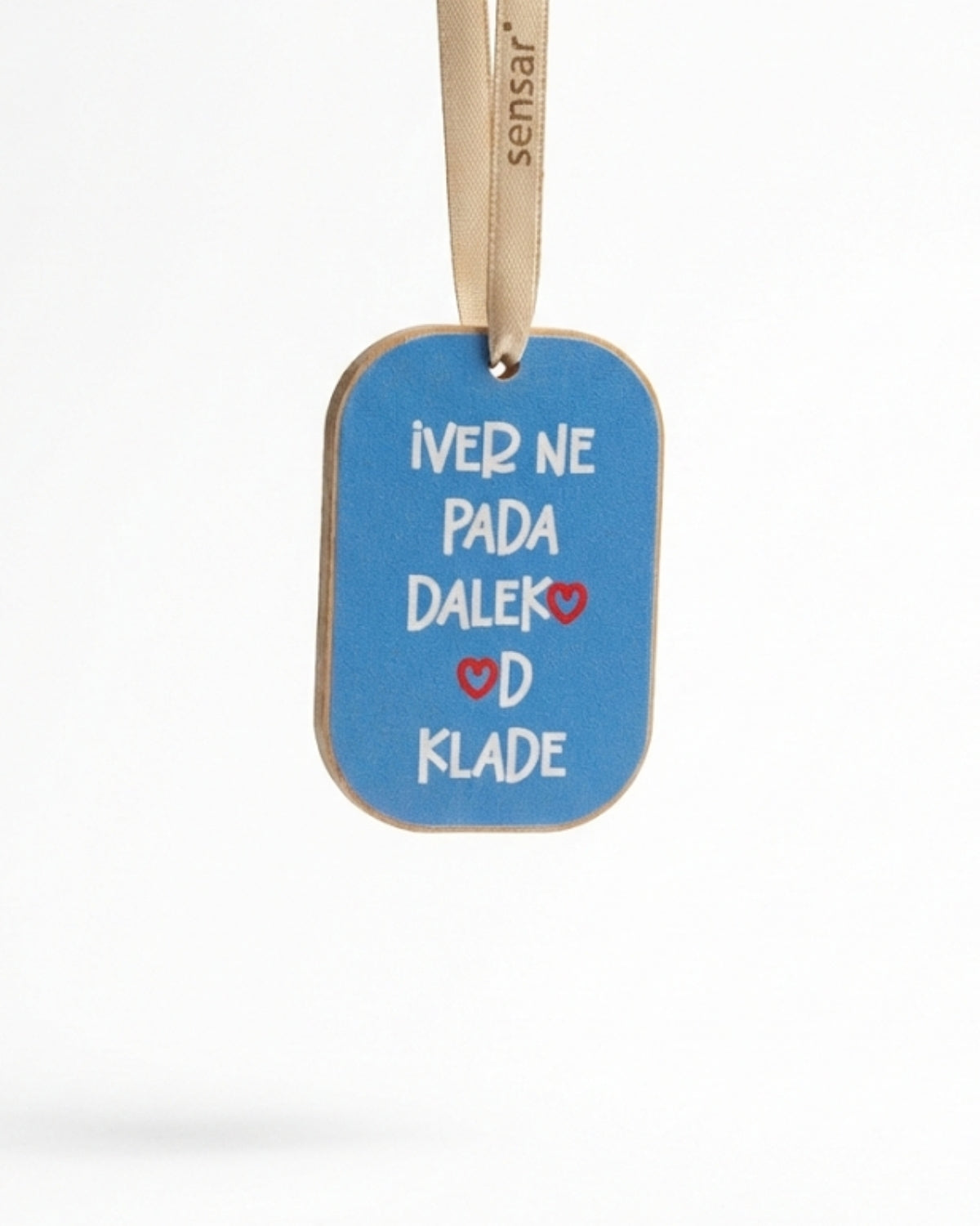 Iver Ne Pada Daleko od Klade